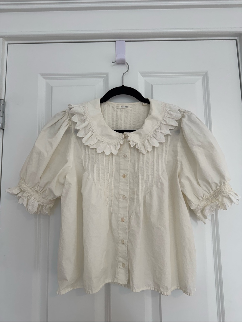 Doen White Rune Top Size Large RARE - Picture 2 of 5
